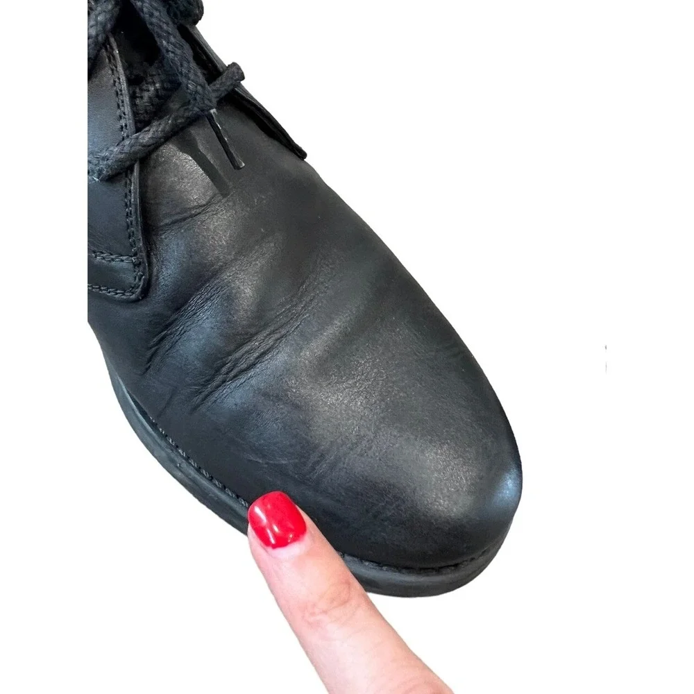 SALVATORE FERRAGAMO SACHIE BLACK LEATHER GANCINI CHUKKA BOOTS ANKLE LACE UP 7 EE